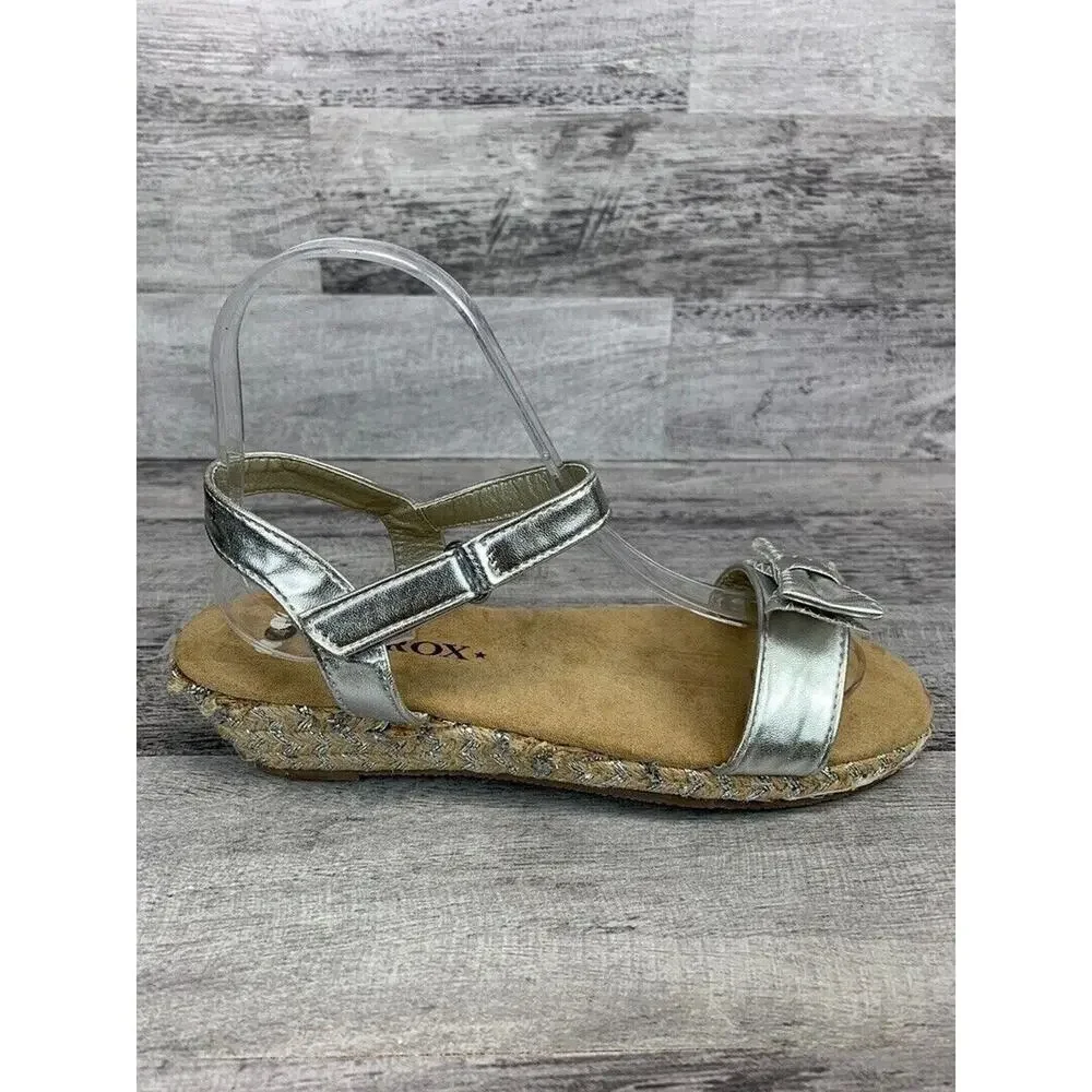Girls Silver Metallic Sprox Bow Sandals Size 4